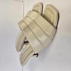 VINCE‎ Women's Ivory Leather Padded Slide Heel size 9M / 39